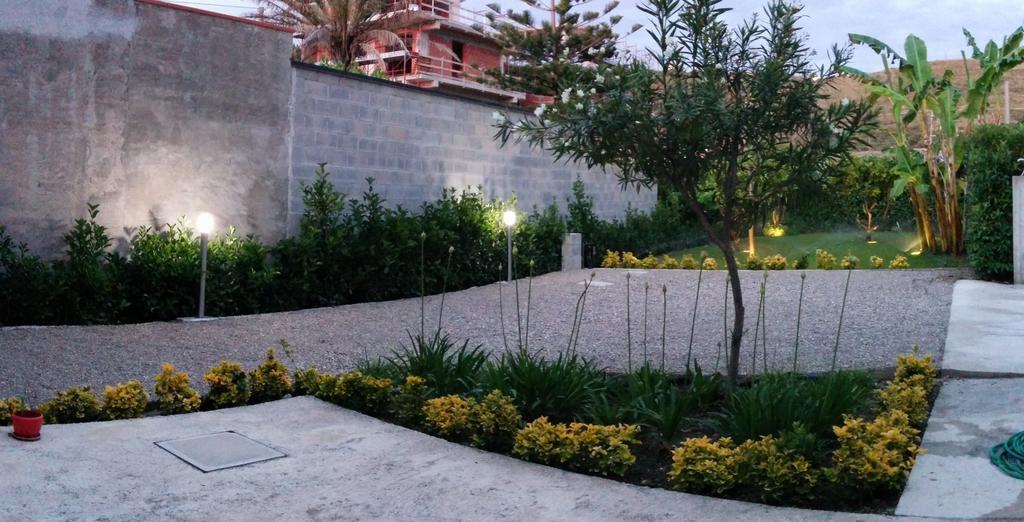 Appartamenti Vacanze Mareemare Capo d'Orlando Ngoại thất bức ảnh