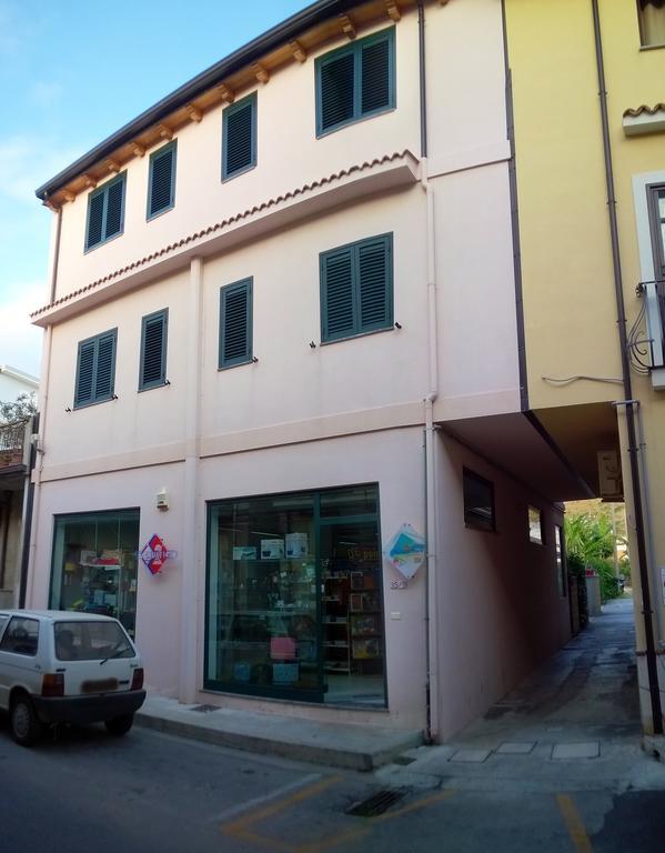 Appartamenti Vacanze Mareemare Capo d'Orlando Ngoại thất bức ảnh
