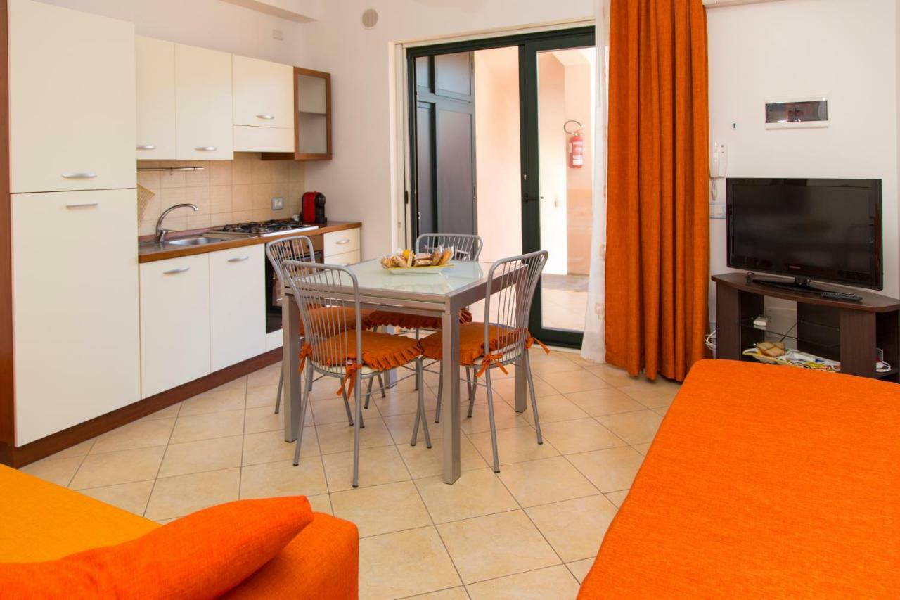 Appartamenti Vacanze Mareemare Capo d'Orlando Ngoại thất bức ảnh